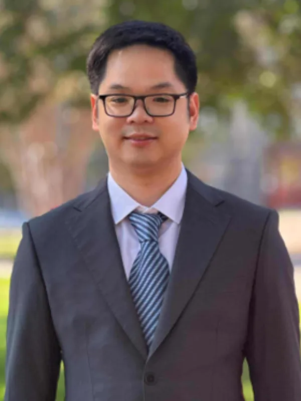Hoang Nguyen